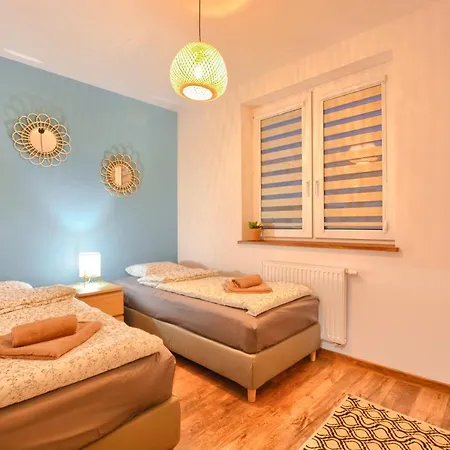 Apartamenty Maja I Zuzia Ustrzyki Dolne Eksteriør bilde