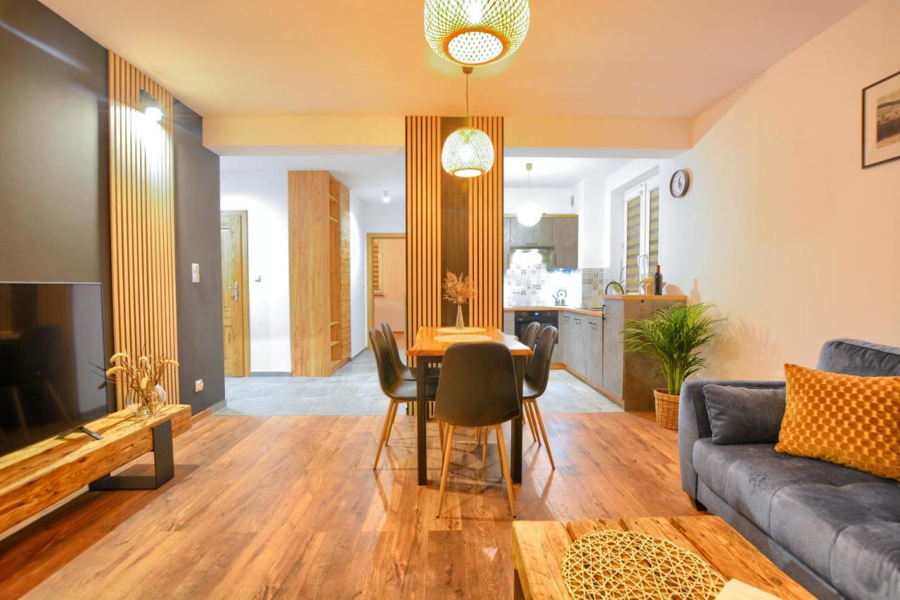 Apartment Maja I Zuzia *